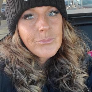 Meet your Posher, Becky